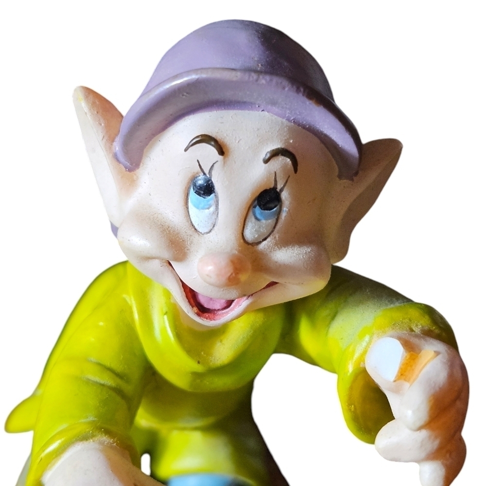 Walt Disney 65th Anniversary of Snow White and the 7 dwarfs. Dopey playing drums